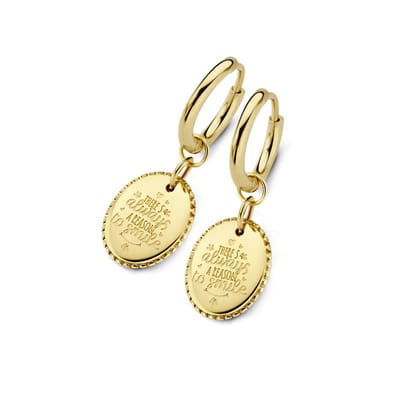 CO88 Collection Divine 8CE-70351 Stalen oorringen met hanger - ovaal - tekst - 12 mm - Goudkleurig