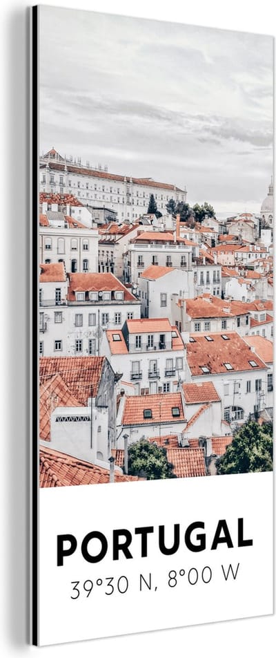 Wanddecoratie Metaal - Aluminium Schilderij Industrieel - Portugal - Europa - Rood - Skyline - 80x160 cm - Dibond - Foto op aluminium - Industriële muurdecoratie - Voor de woonkamer/slaapkamer