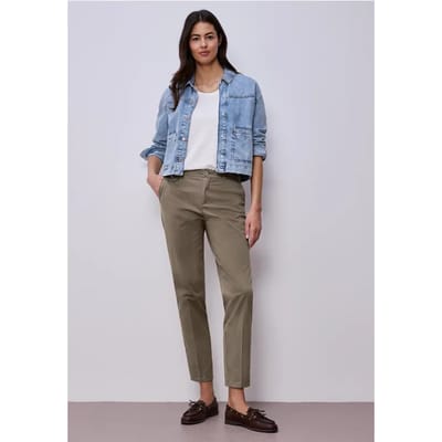 Casual fit chino's in een zachte stof