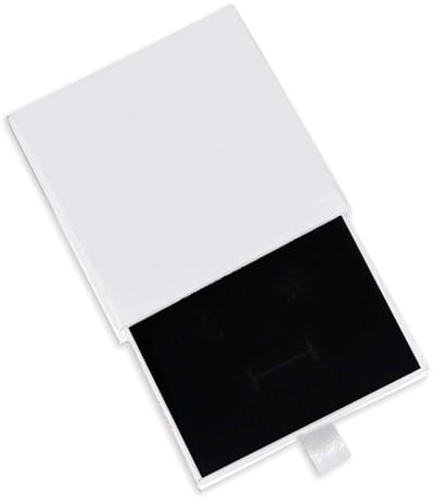 Dailygoods- Sieraden Geschenkdoos - Kleine Opbergdoos - Papieren Doos - Sieradenopslag - 9x9x1,7 cm - Duurzaam met Sponskussentje - Sieradendoos