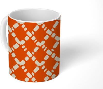 Mok - Koffiemok - Oranje - Ruitpatroon - Wit - Mokken - 350 ML - Beker - Koffiemokken - Theemok