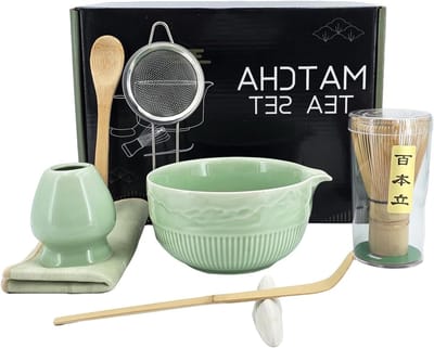 Complete 8-delige matcha bezemset met bamboe whisk, zeef en theelepel voor perfecte matcha bereiding