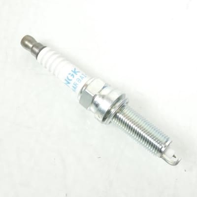 Bougie NGK voor Auto LZMAR8AI-10 / 94021 / 3070482 Nieuw