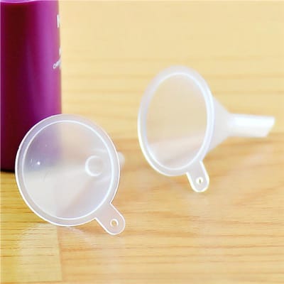 Mini entonnoir en plastique, petite bouche, huile liquide, fournitures de laboratoire, outils, fournitures expérimentales scolaires white