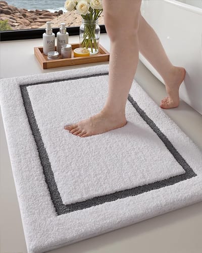 Badmat in Grijs, 61 x 92 cm, Waterabsorberend en Sneldrogend Microvezel, Antislip en Wasmachinebestendig, Luxe Badkameraccessoire