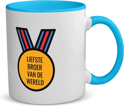 Akyol - liefste broer van de wereld koffiemok - theemok - blauw - Broer - de liefste broer - verjaardagscadeau - verjaardag - cadeau - cadeautje voor broer - broer artikelen - kado - geschenk - gift - 350 ML inhoud