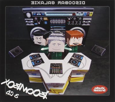 Boombox CD Speler - Discobar Radio - Muziek Afspelen - Draagbaar Geluidssysteem - 13.8 x 12.6 x 1.6 cm