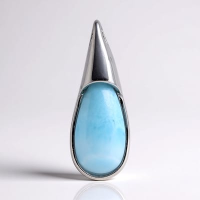 Cavill - Zilveren Hanger 925 Sterling Zilver - Larimar 4,72 ct Peervorm Cabochon - Elegant Blauw, Druppelvormige Edelsteen, Tijdloos Sieraad