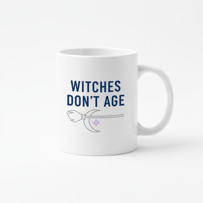 Witches Don’t Age Mok – Grappige Heksen Tekst – Keramische Koffiemok 330 ml – Magisch Cadeau voor Halloween of Heksenliefhebbers