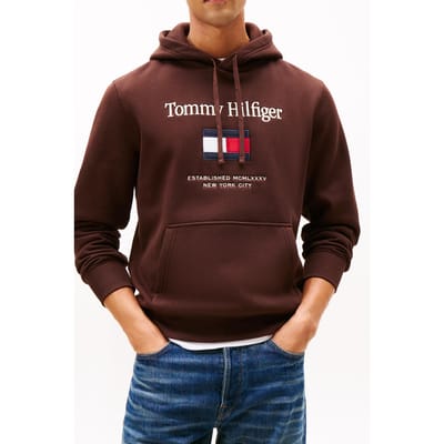 Tommy Hilfiger Tommy Embro Flag Hoodie Chocolate Size: M | Hoodies Outlet | Heren | Bruin