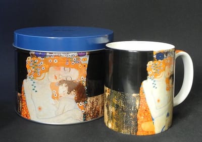 Mok in Blik – De Drie Levensfasen van de Vrouw – Gustav Klimt – Parastone – 9,5 cm / Ø 8 cm – Klimt Collectie