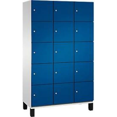 C+P Cambio lockerkast, 3 vakken, 15 vakken, op poten, B 1200 x D 525 x H 1980 mm, lichtgrijs/ gentiaanblauw
