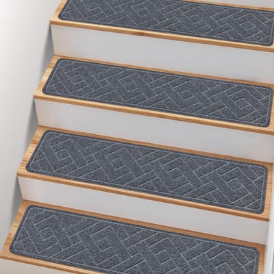Anti-Slip Trapvelden voor Houten Treden – 15 Stuks (8" x 30") Binnenste Carpet Treads met Herbruikbare Opplakbare Lijm, Veilig voor Kinderen, Ouderen & Huisdieren