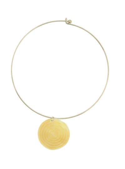 Behave - Ketting met ronde schelpen hanger, nikkelvrij - Trendy modeaccessoire - 42 cm