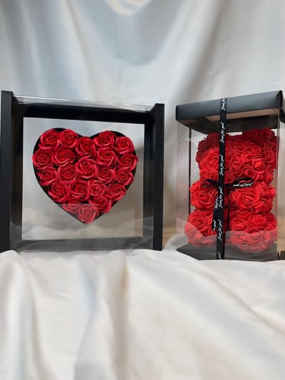 AG Luxurygifts cadeau set - rozen box - cadeau - flower box - hart box - soap roses - rozen beer - roses - Valentijnsdag - rozen - cadeau - Moederdag - beer - cadeau - set - Zwart - rood