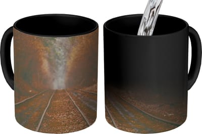 Magische Mok - Foto op Warmte Mokken - Koffiemok - Treinspoor - Pad - Bos - Boom - Magic Mok - Beker - 350 ML - Theemok