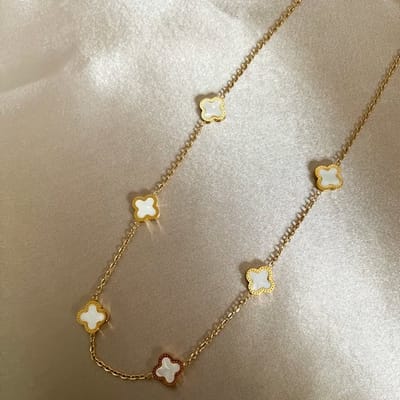 EHH Beauty - Luxe klaverketting 6 klavers - Clover Chain - Damesketting goudkleur - Witte klaver
