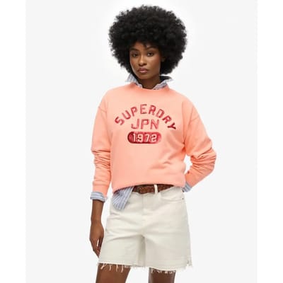 Superdry - Ruimvallend versierd Varsity sweatshirt met ronde hals - Dames - Truien