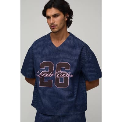 Oversized V-hals Krijtstreep Varsity Denim T-shirt | Navy | Size XS