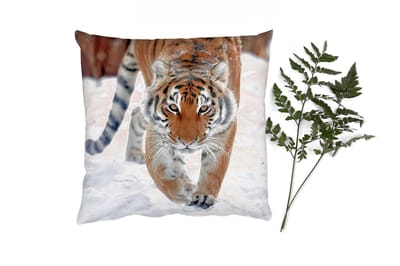 Sierkussens - Kussentjes Woonkamer - 40x40 cm - Tijger - Sneeuw - Dieren - Kerstversiering - Kerstdecoratie voor binnen - Woonkamer