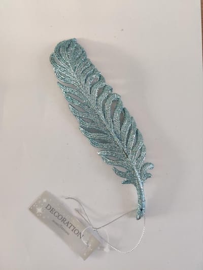 Kersthanger Veer - Blauw/groen & Glitters - Kerstboom hanger - Lengte 5 cm x Breedte 1 cm x Hoogte 19.5 cm -
