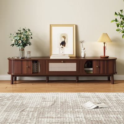 Pugsdrly TV kast met natuurlijk hout en rotan lades – rustiek design voor een warme woonkamer