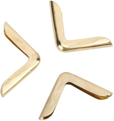 MTTproducts- Hoekbeschermer 50 Stuks - Messing Goud - Decoratieve Hoekbescherming - Voor Boeken/Fotoalbums/Menu's - Elegante Afwerking - Schadebescherming