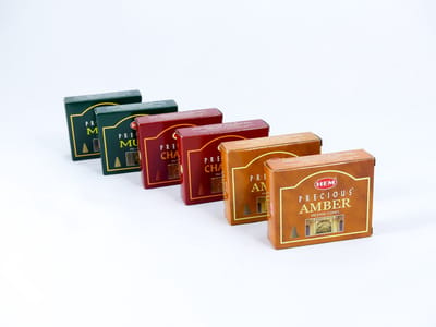 HEM Wierook Verschillende Geuren Set - Kegels / Cones - Indiase Sandelhout - Amber - Musk / Chandan - Amber - Musk - (Precious)