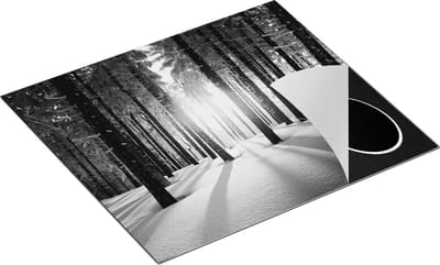 Chefcare Inductie Beschermer Bos met Sneeuw tijdens de Zonsondergang - Zwart Wit - 60x50 cm - Afdekplaat Inductie - Kookplaat Beschermer - Inductie Mat
