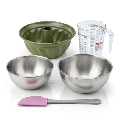Bakkerset met 25 cm karamelvorm met carnaubawaslaag, 2 mengkommen, maatbeker en spatel Zenker