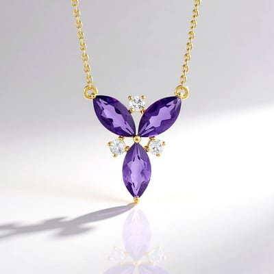 Cavill - Vergulde 925 Sterling Zilver Halsketting - Zambiaanse Amethist Marquise 2,45 ct - Cambodjaanse Zirkonia 0,24 ct - Luxe Paarse Vlinder Ketting