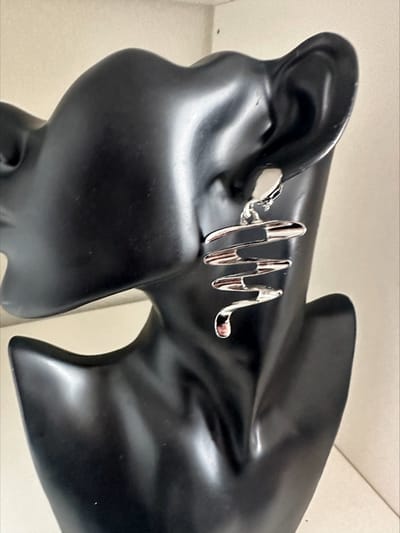 Geometrische oorbellen | Make up | Parfum | Moederdag | Verjaardagscadeau| Cadeautje| Valentijnsdag| Kado | sieraden | vaderdag | oorbellen | oorsieraden