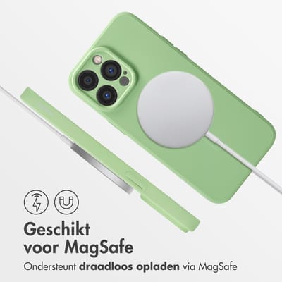 imoshion Hoesje - Geschikt voor Apple iPhone 14 Pro Max - Color Backcover geschikt voor MagSafe - Groen