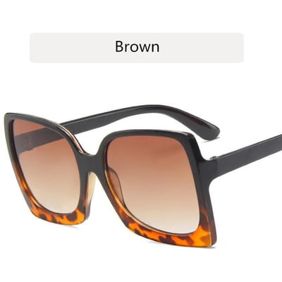 Nieuwe Oversized Dames Zonnebril Klassieke Mode Dames Retro Kattenoog Plastic Shade Retro Vintage Dames Zonnebrillen UV400