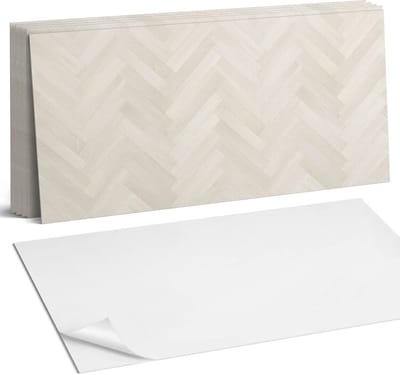 Coloray Plaktegels - Visgraatmotief in hout Wandtegel Zelfklevend - 60 cm x 30 cm - Romig Plaktegels - 6 stuks - Rechthoek PVC Tegels - Plaktegels Keuken - Zelfklevende Vloertegels Badkamer - Vinyl Tegels - Zelfklevende Wandtegels