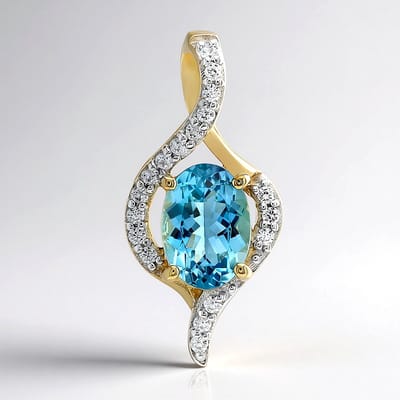 Cavill - 9 Karaat Geelgouden Hanger - Santa Maria Aquamarijn Ovaal 0,578 ct - 18 Tanzanische Zirkonia's - Elegant Braziliaans Sieraad