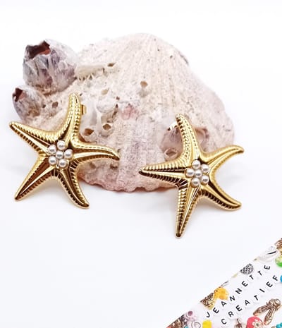 Jeannette-Creatief® - Oorbellen - Beach - Oorbellen Starfish Zeester Gold RVS Pearls Oorknoppen - Faux Pearls - Zeesterren - Oorbellen met Zeesterren