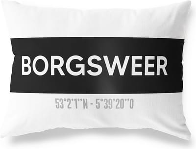 Tuinkussen BORGSWEER - GRONINGEN met coördinaten - Buitenkussen - Bootkussen - Weerbestendig - Jouw Plaats - Studio216 - Modern - Zwart-Wit - 50x30cm