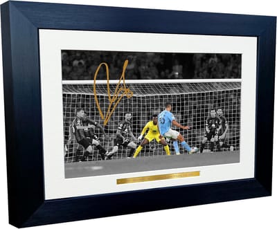 Voetbal Poster met Ingelijste Foto van Midfielder Manchester, Champions League Winnaar A4