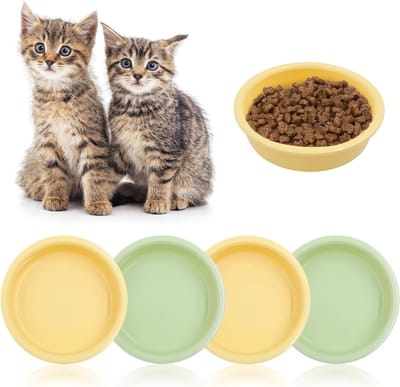 Set van 4 Kleine Dieren Voerbakken, Groene en Gele Kleur, Geschikt voor Voedsel en Water, Herbruikbaar en Plat Ontwerp voor Buiten, Tuin en Wilde Dieren