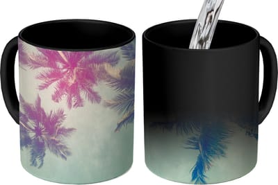 Magische Mok - Foto op Warmte Mokken - Koffiemok - Palmbomen - Palmbladeren - Palm - Zomer - Tropisch - Magic Mok - Beker - 350 ML - Theemok