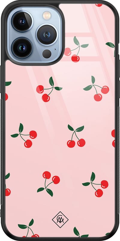 Casimoda® hoesje - Geschikt voor iPhone 13 Pro Max - Kersjes - Luxe Hard Case Zwart - Backcover telefoonhoesje - Roze