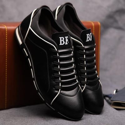 Lente Herfst Nieuwe Heren Schoenen Casual Sneakers Mode Effen Lederen Schoenen Formele Zakelijke Sport Platte Ronde Neus Licht Ademend 38 zwart