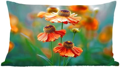 Sierkussens - Kussentjes Woonkamer - 60x40 cm - Oranje bloemen - Levendig - Wazige achtergrond
