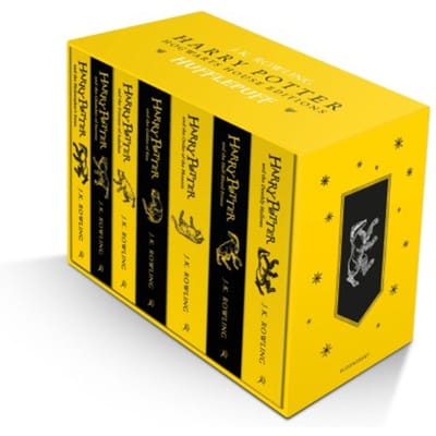 Harry Potter Hufflepuff House Editions Paperback Box Set - Harry Potter (English) - J. K. Rowling