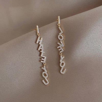 Glanzende Lange Hangende Oorbellen Met Strass Letter Goudkleurige Letters Oorbellen Koreaanse Mode Sieraden gray