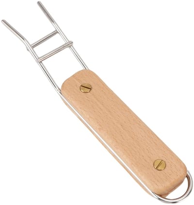 Dailygoods- Grill Lifter Roestvrij staal - Houten Handgreep - Antislip - Hittebestendig - Multifunctioneel - Veilig Ontwerp - Grilltool