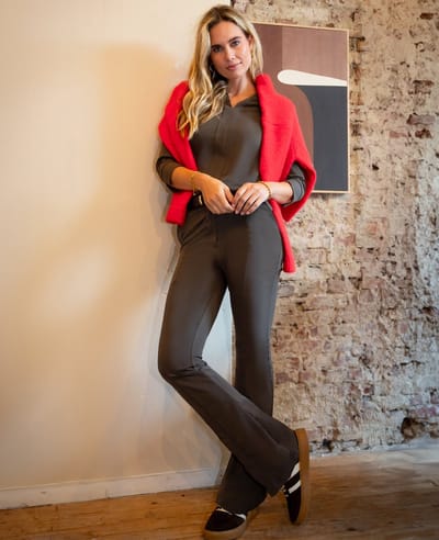 Je m'appelle Travelstof Dames Broek Flared Met stretch - Bruin - Maat L