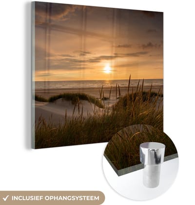 MuchoWow® Glasschilderij 90x90 cm - Schilderij acrylglas - Strand - Kleuren - Europa - Foto op glas - Muurdecoratie woonkamer - Wanddecoratie slaapkamer - Schilderijen