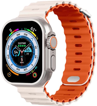 Stravo Sport Siliconen Ocean horlogebandje met metalen insteeksluiting – Geschikt voor Apple Watch 46mm (Series 10/11), 49mm (Ultra 1/2/3), 45mm (Series 7/8/9), 44mm (Series 4/5/6, SE 1/2/3) – Starlight / oranje